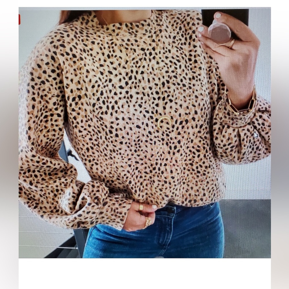 Abercrombie sweatshirt (extra small)